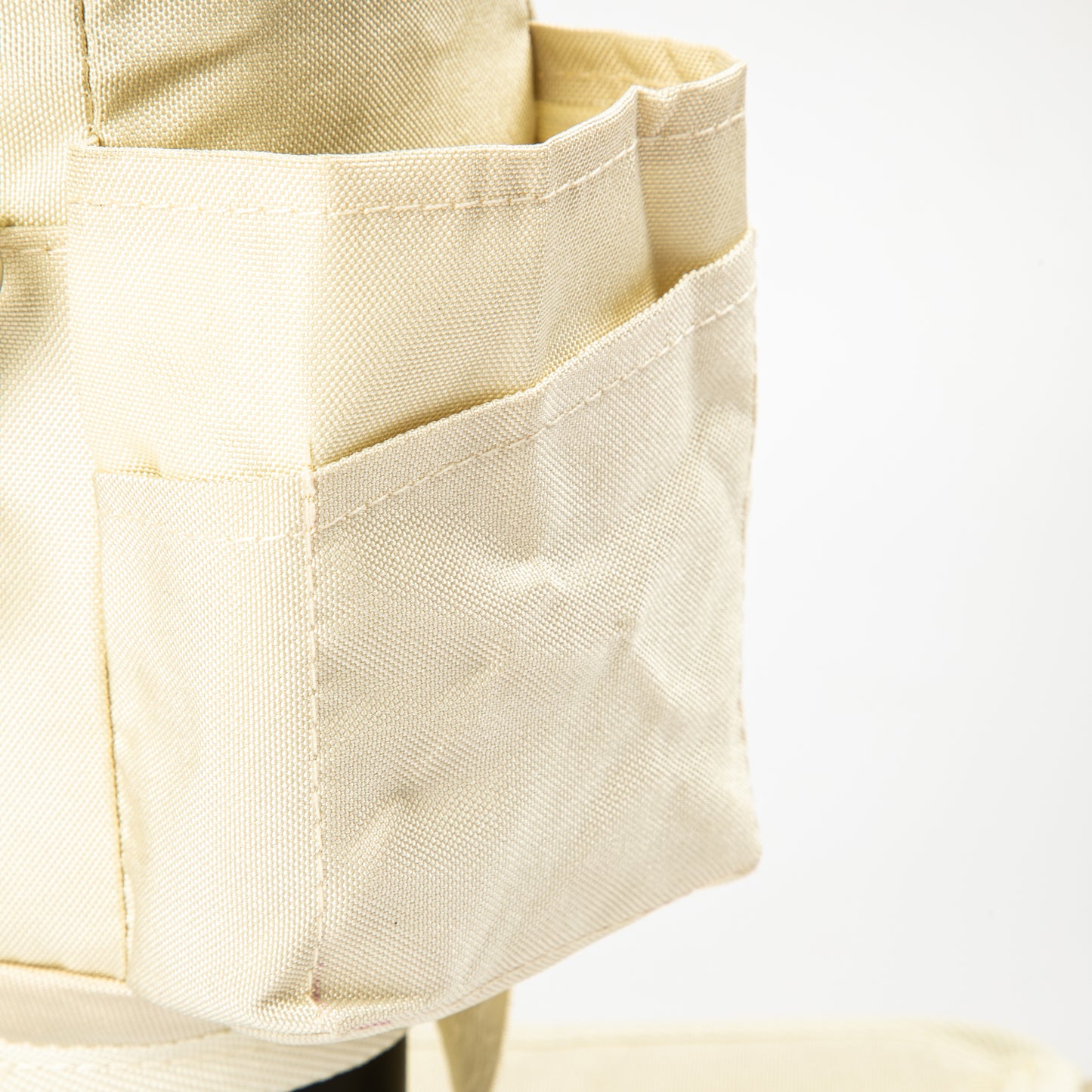 Seed Move | Carry Your Essentials in Style